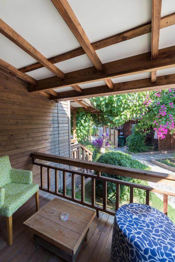 Giritimu Evleri Bed and Breakfast Selimiye  Exteriör bild