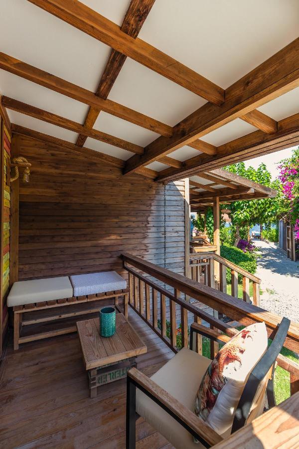 Giritimu Evleri Bed and Breakfast Selimiye  Exteriör bild