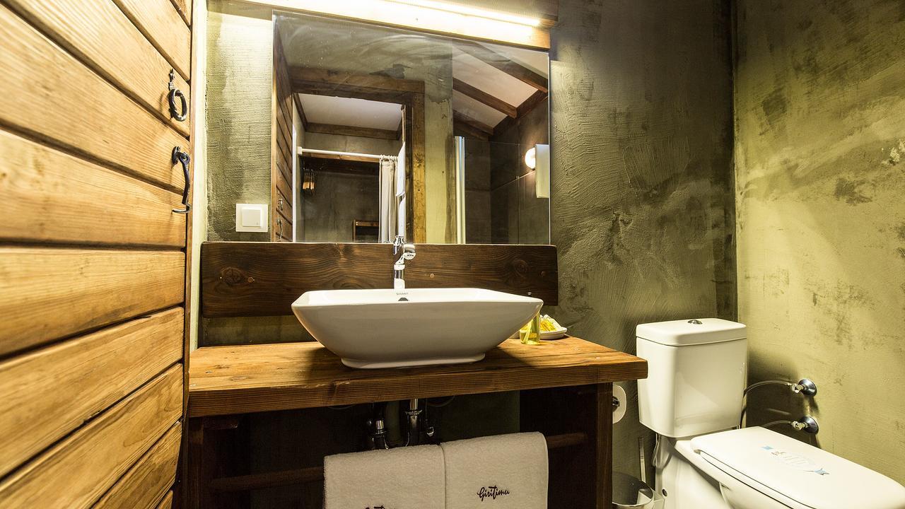 Giritimu Evleri Bed and Breakfast Selimiye  Exteriör bild